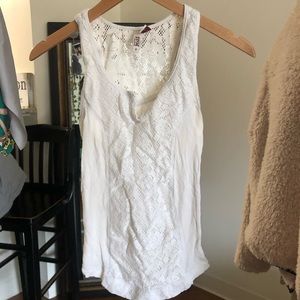White and lace tank top